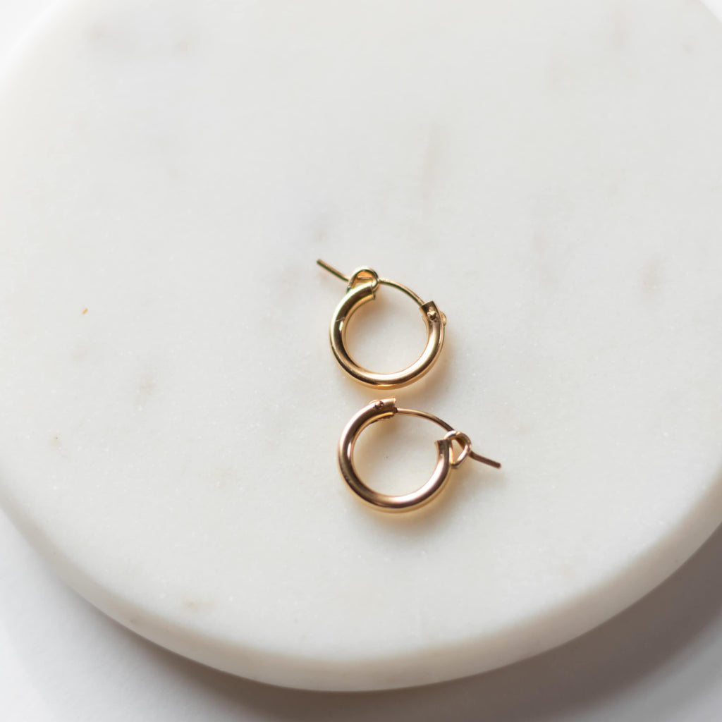 The Gia — Classic Gold Hoops