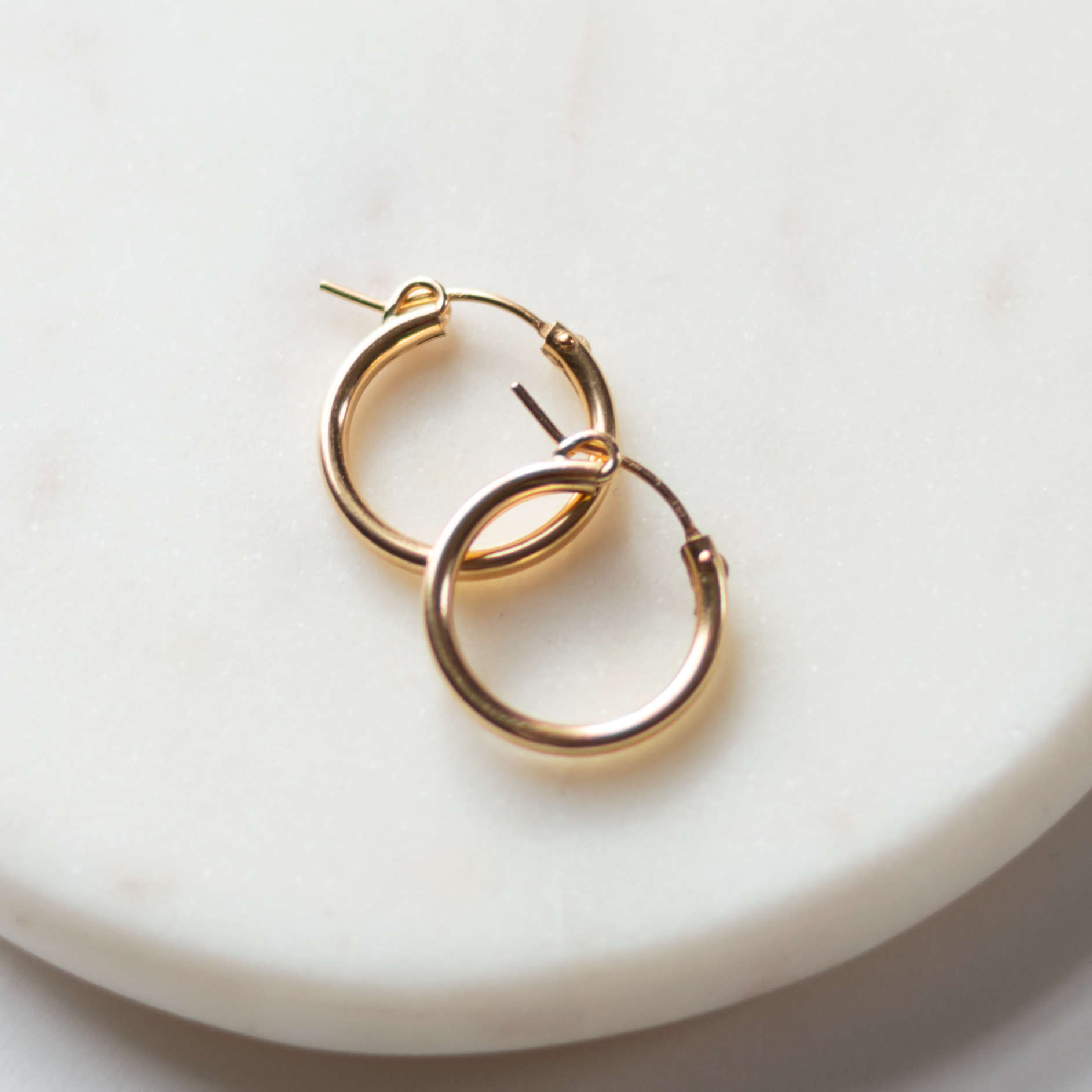 The Gia — Classic Gold Hoops