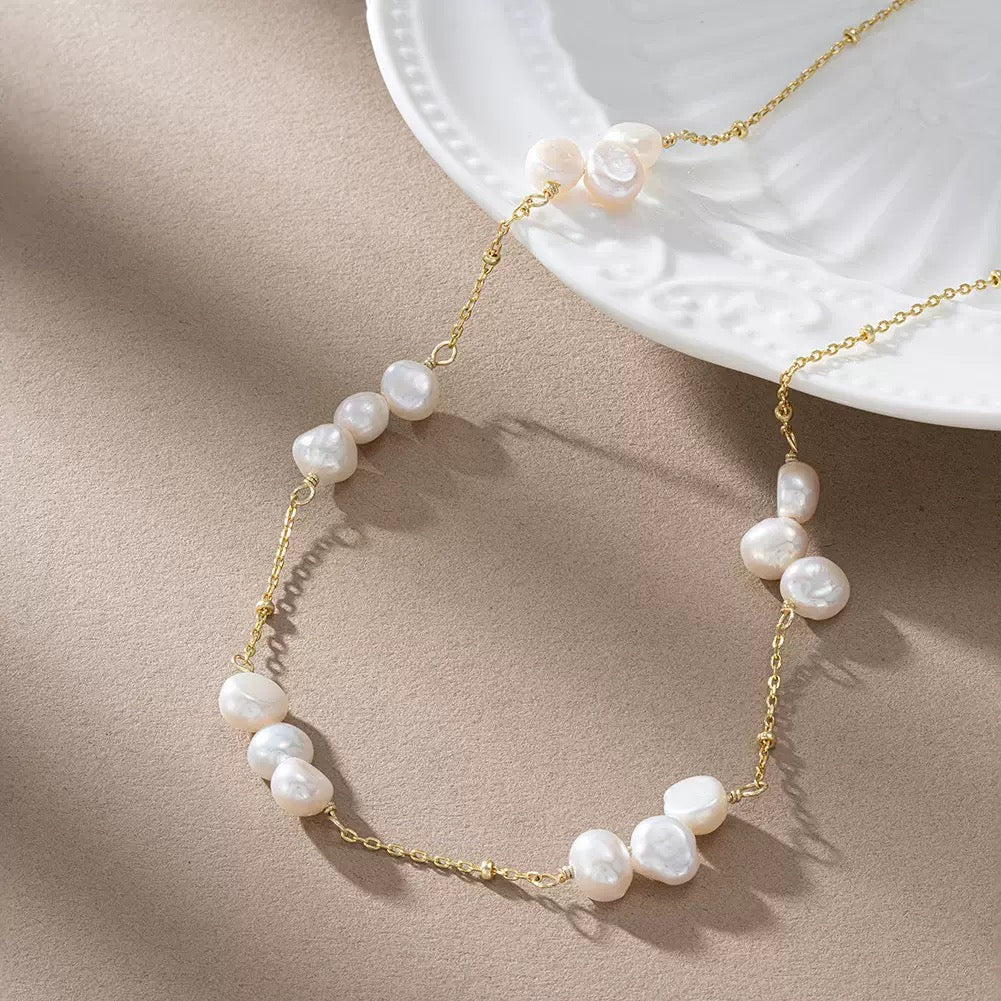 The Marguerite — Pearl Cluster Necklace