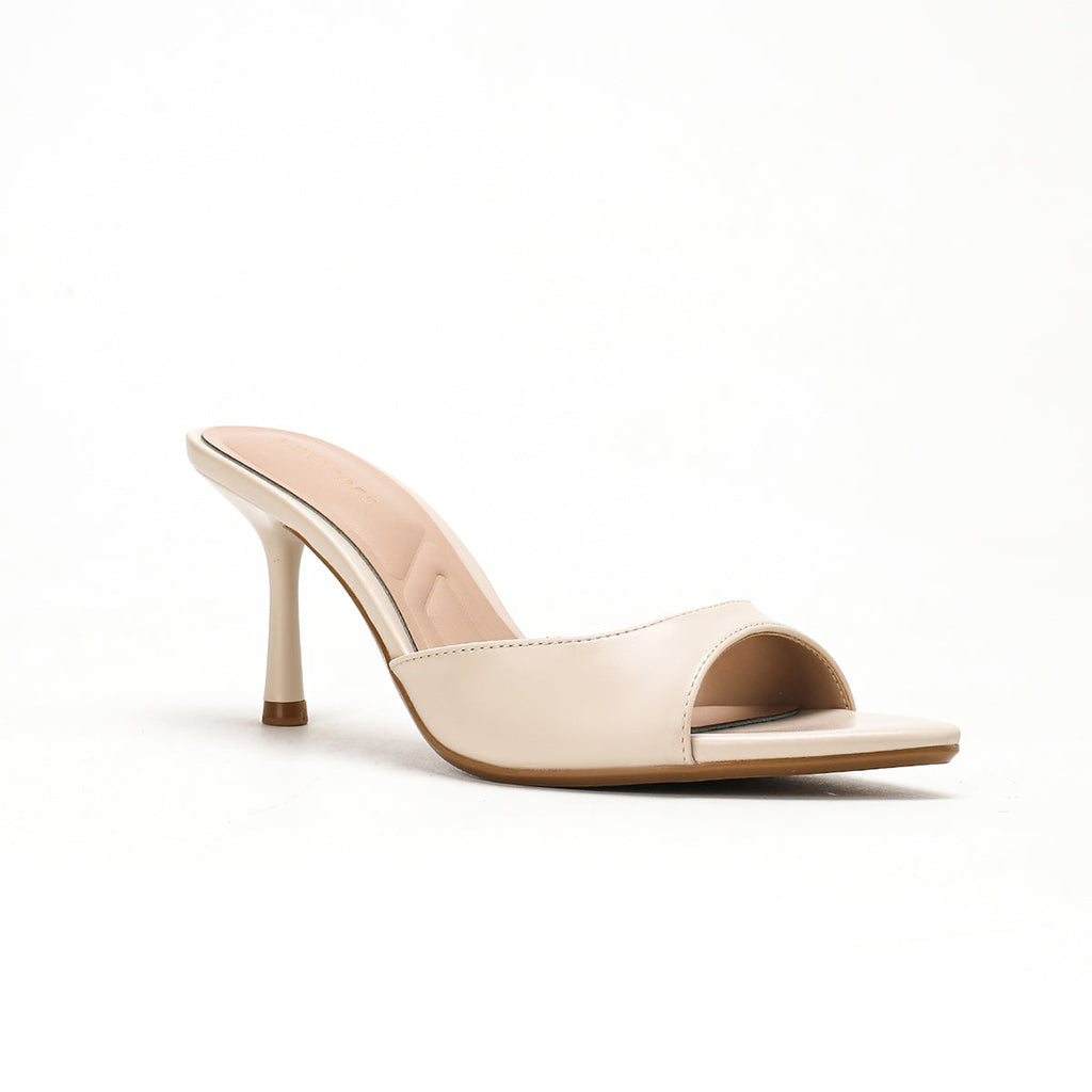 The Dahlia — Cream Kitten Heel