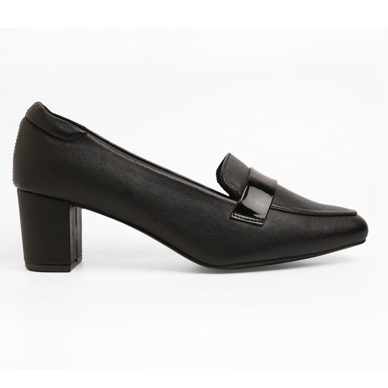 The Virelia — Black Pump