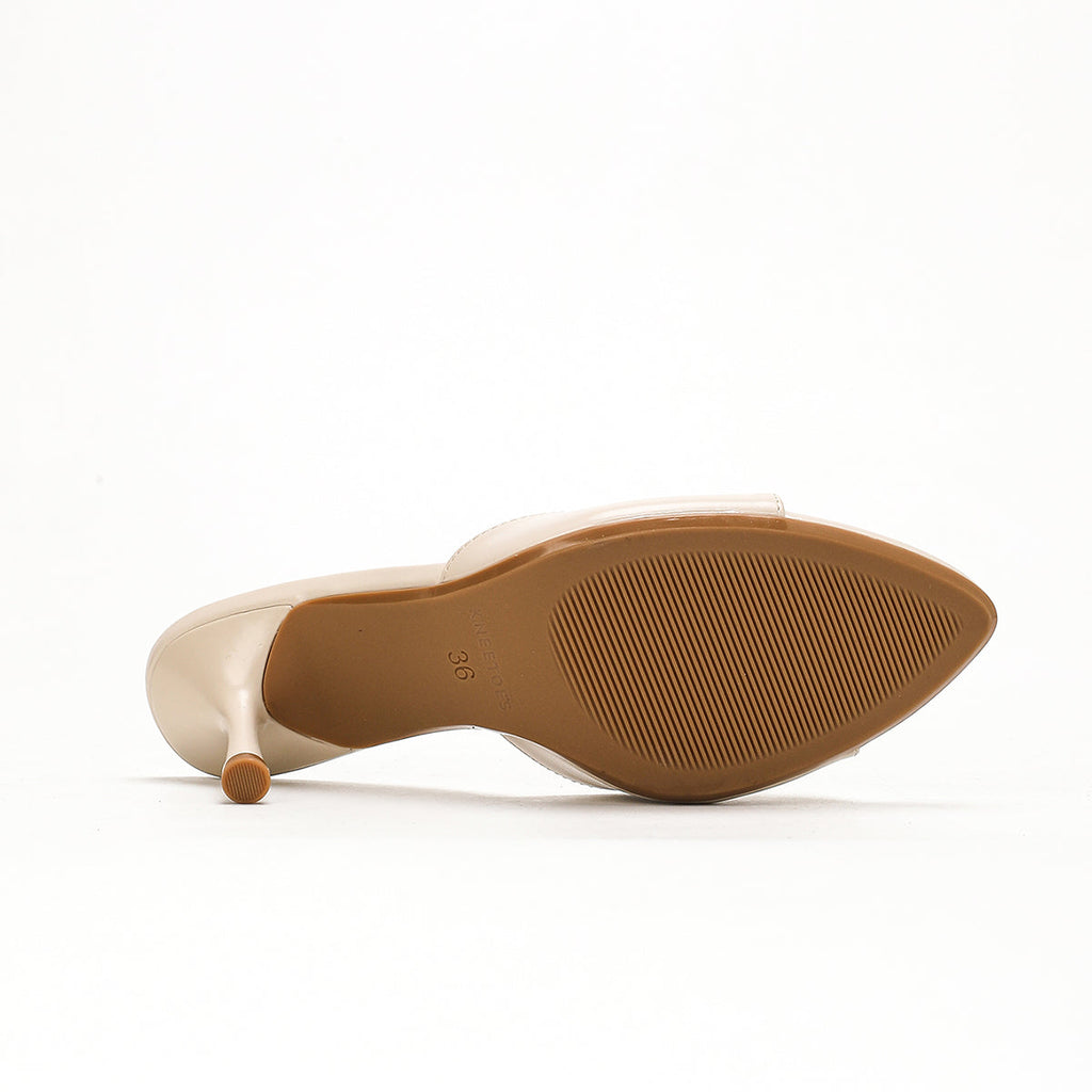The Dahlia — Cream Kitten Heel