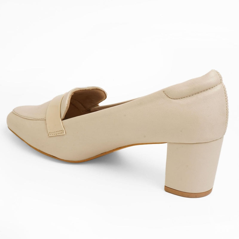 The Virelia — Beige Pump