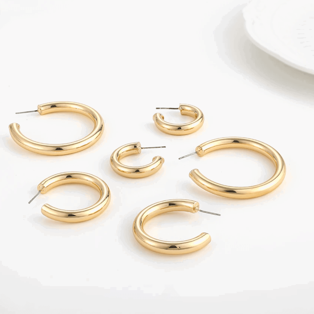 The Athéna — Bold Gold Hoops
