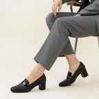 The Virelia — Black Pump
